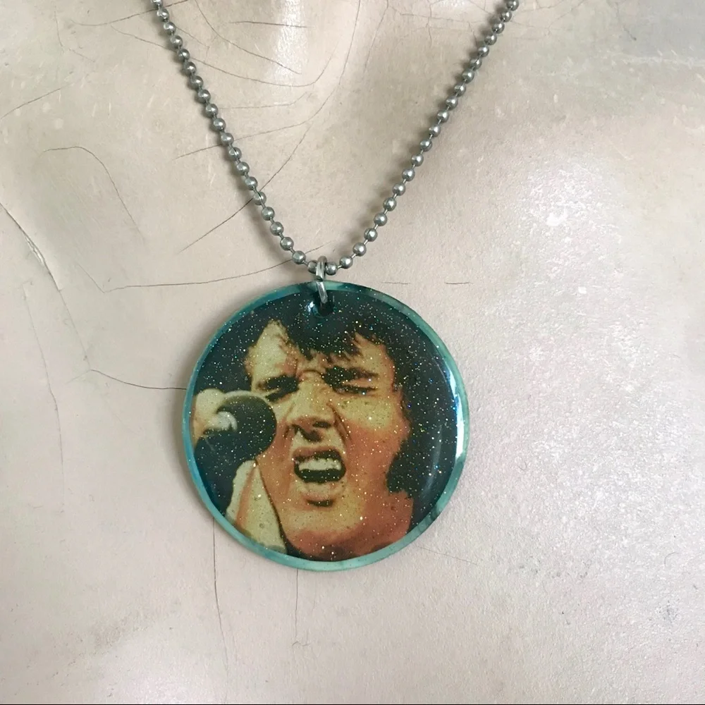 Elvis Presley necklace sparkle resin acrylic retro statement jewelry